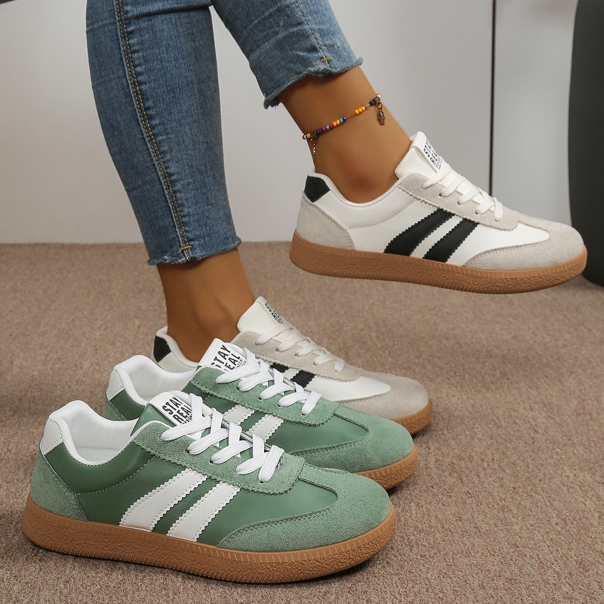 Women's Classic Lace-Up Court Sneakers 3