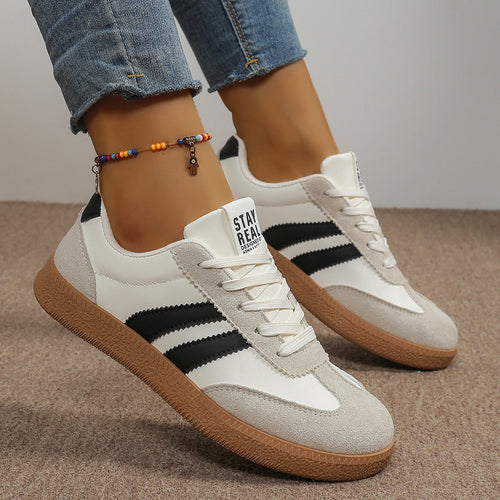 Women's Classic Lace-Up Court Sneakers 2